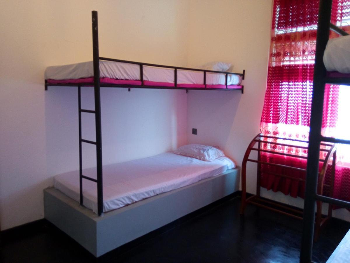 Muru'S Place Dikwella Luaran gambar