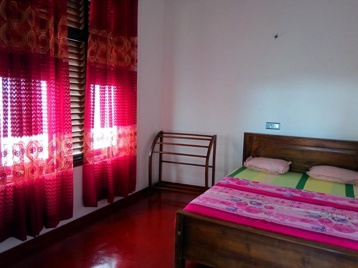 Muru'S Place Dikwella Luaran gambar