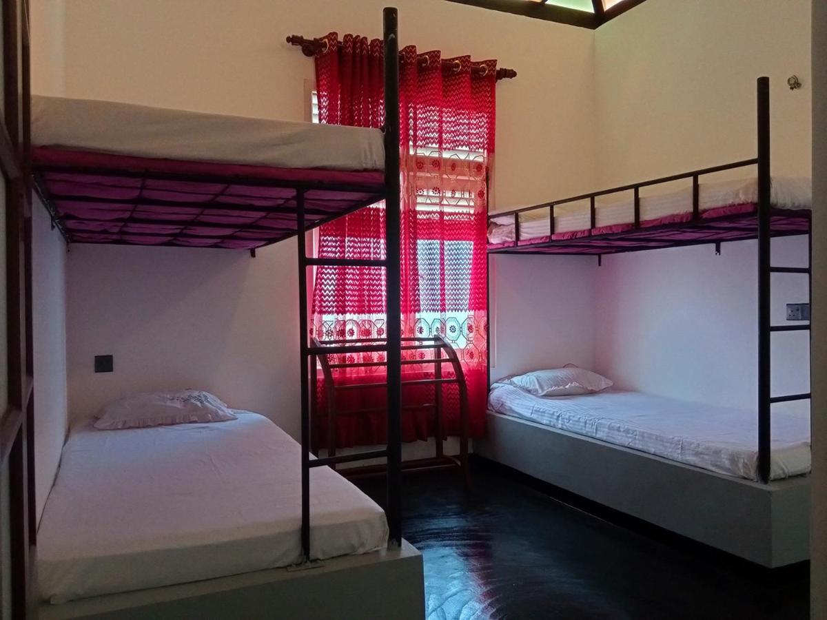 Muru'S Place Dikwella Luaran gambar